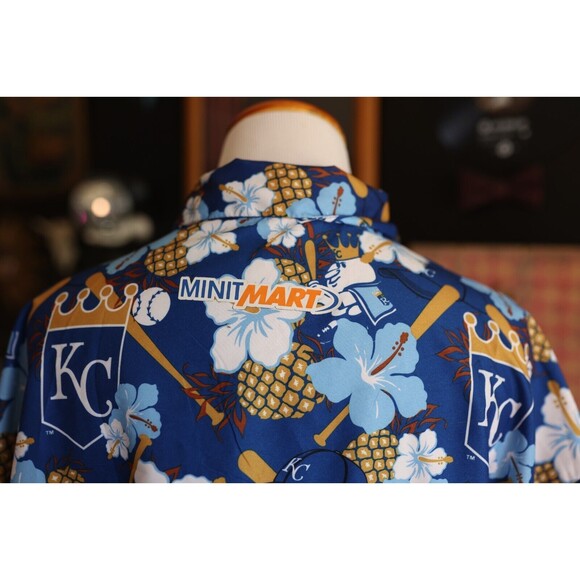 KC Royals Mens Minitmart Hawaiian Short Sleeve Oversize Button Up Shirt Size XL - Picture 5 of 9